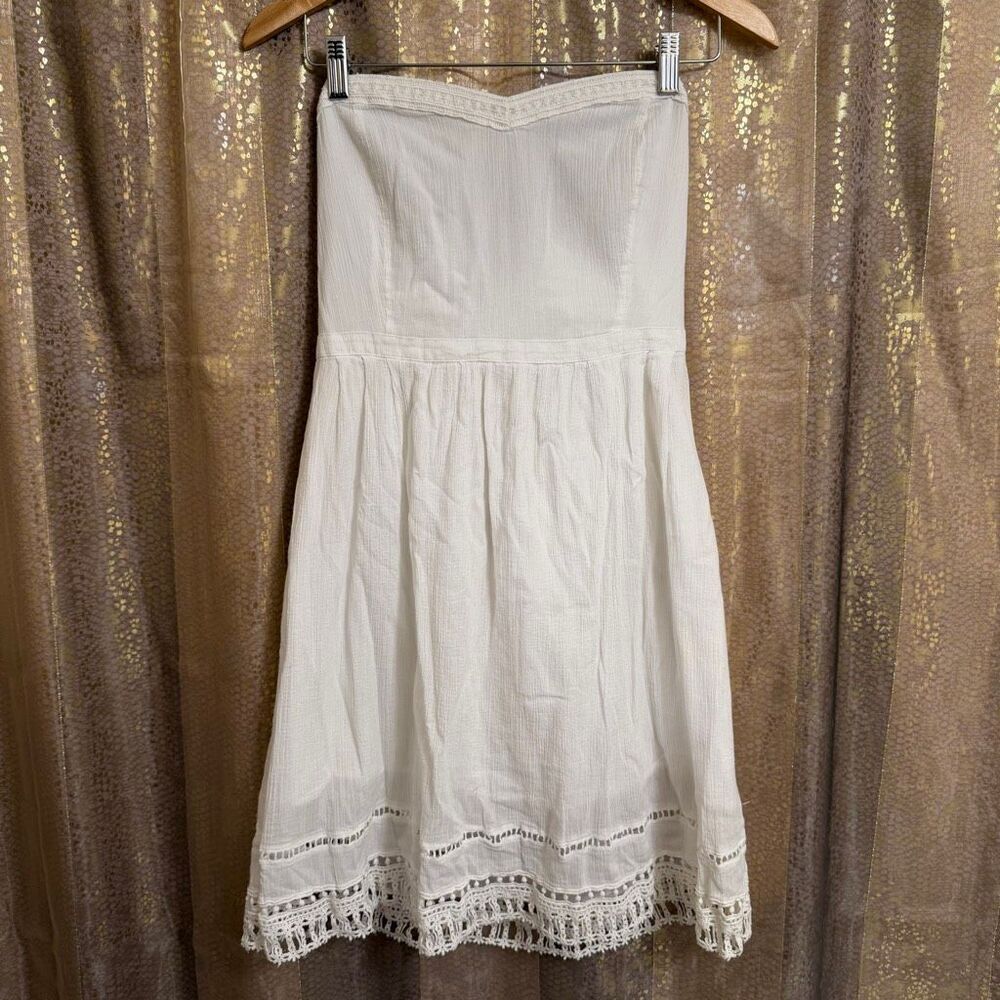 Old Navy White Strapless Cotton Crochet Hem Mini Sundress Size 10